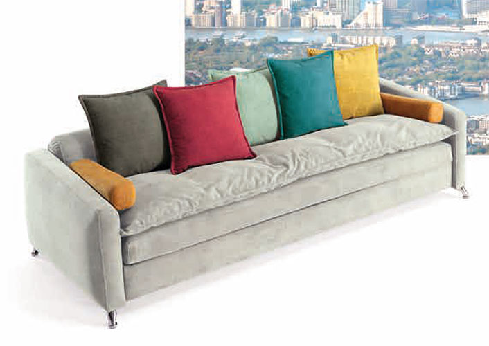 Original sofá cama con cojines de colores TRNSVRFB